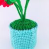 Beautiful and noble red hand-crocheted flowers, hand-crocheted flowerpots, knitted flower plants, Kawaii hand-crocheted flowers, small potted artificial flower plants, desktop home car dashboard decoration