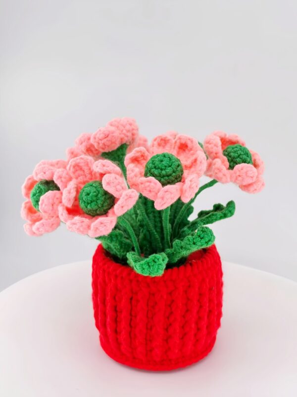 Hot sale 6 pink handmade wool crochet flower pots desktop ornaments fashionable home decorations crochet flower pots, handmade crochet flower plants, high-end desktop decorations, noble crochet flower pots, crochet gifts for plant lovers