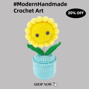Yellow sunflower can be used as a shaking head ornament. Smiling sunflower is small, cute and fashionable. Sunflower crochet flower plant ornament is a small crochet flower potted artificial flower plant. It is suitable for office desks, home car instrument panels and office decoration