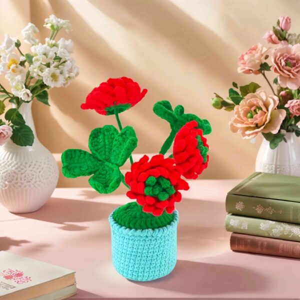 Beautiful and noble red hand-crocheted flowers, hand-crocheted flowerpots, knitted flower plants, Kawaii hand-crocheted flowers, small potted artificial flower plants, desktop home car dashboard decoration