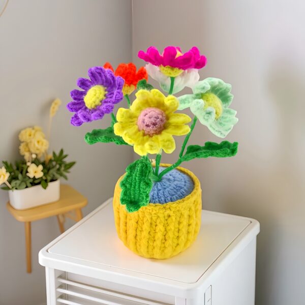 Personalized design hand-crocheted flower ornaments, colorful flowers for home decoration, high-end handcrafted handicraft gifts