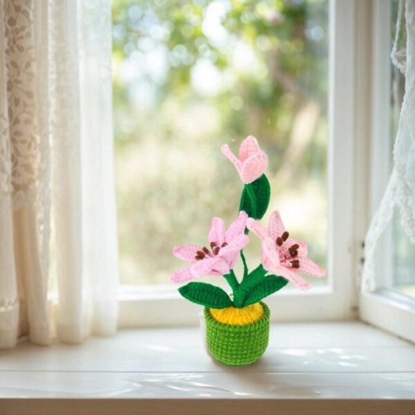 High-end knitted hand-crocheted potted flower cotton DIY artificial plants, long-lasting home decoration, suitable for birthdays, weddings, friends and family.