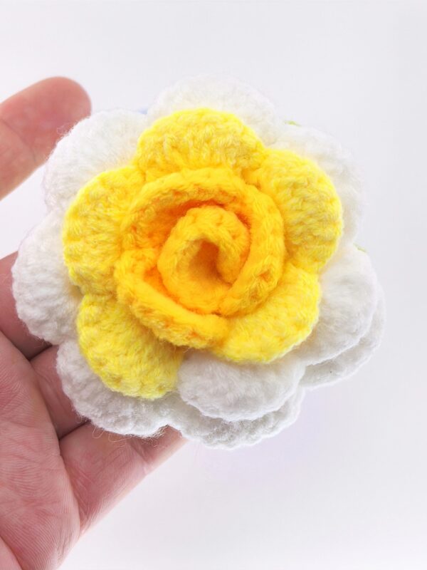 Hand-Crocheted Rose Table Ornaments, Hand-Made Gifts, Crocheted Handicrafts, Fashion Home Decorations