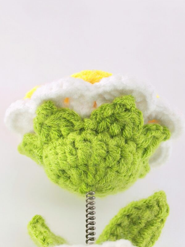 Hand-Crocheted Rose Table Ornaments, Hand-Made Gifts, Crocheted Handicrafts, Fashion Home Decorations