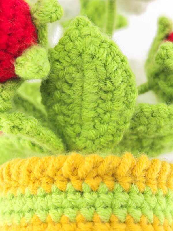 artificial crochet flowers crochet centerpiece for dining table eco-friendly crochet flowers